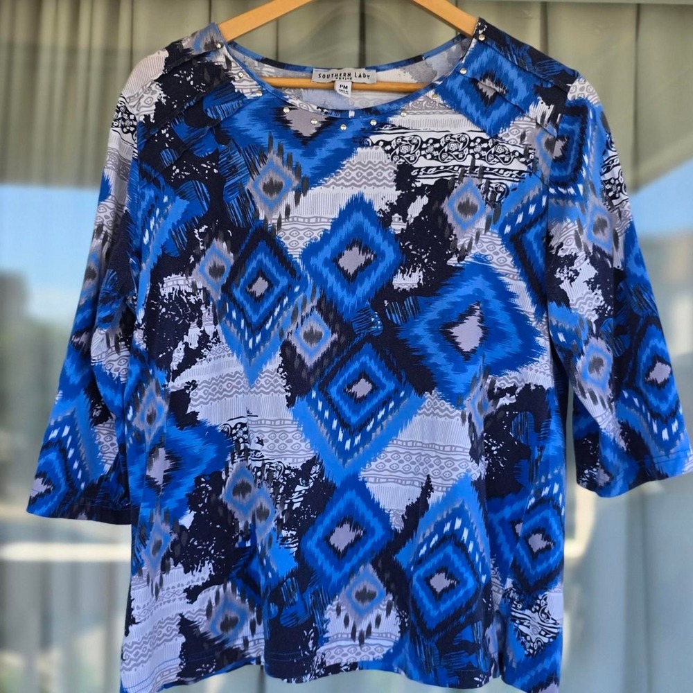 Southern Lady Women's Petite PM Blue Geometric Knit Studded 3/4 Sleeve Top